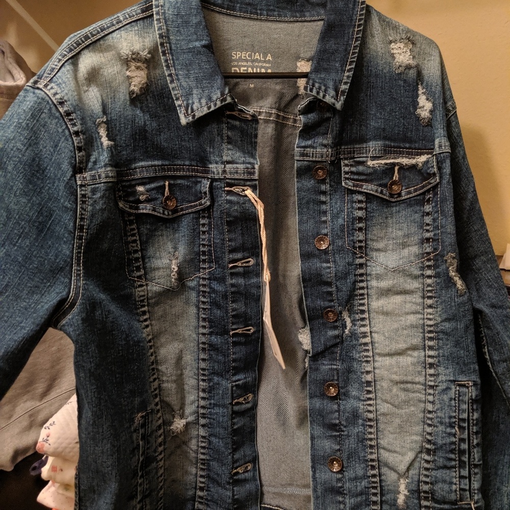 Jean jacket - Picture 2 of 4